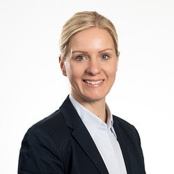  Katja Thiele