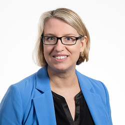 Dr. Melanie Seidenglanz