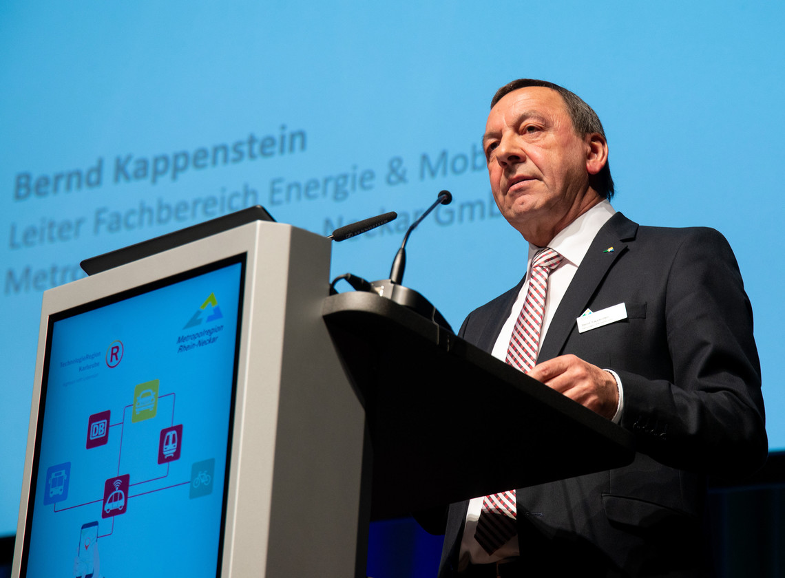 3. Regionalkonferenz Mobilitätswende in Ludwigshafen - Bernd Kappenstein (Fachbereichsleiter „Energie und Mobilität“ Metropolregion Rhein-Neckar GmbH ) | © MRN GmbH / Schwerdt