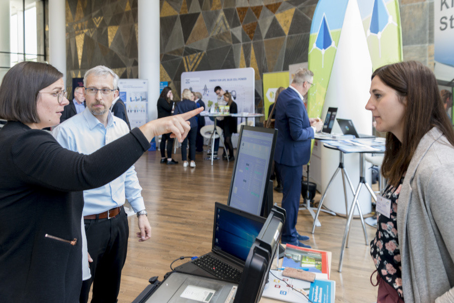 Regionalkonferenz Mobilitätswende 2019 im Foyer des Pfalzbaus | © MRN GmbH / Schwerdt