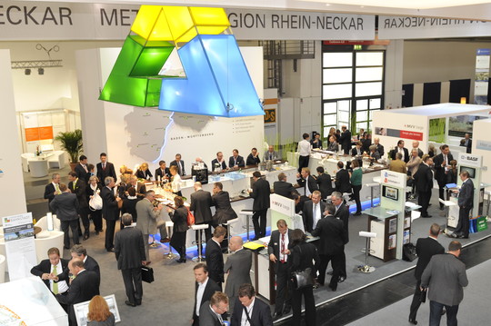 Gemeinschaftsstand der Metropolregion Rhein-Neckar bei der Gewerbeimmobilienmesse "Expo Real" in München | © MRN GmbH Gemeinschaftsstand der Metropolregion Rhein-Neckar bei der Gewerbeimmobilienmesse "Expo Real" in München | © MRN GmbH